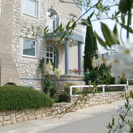 In With Terrace, Air Condition, Wifi, Washing Machine Rovinj